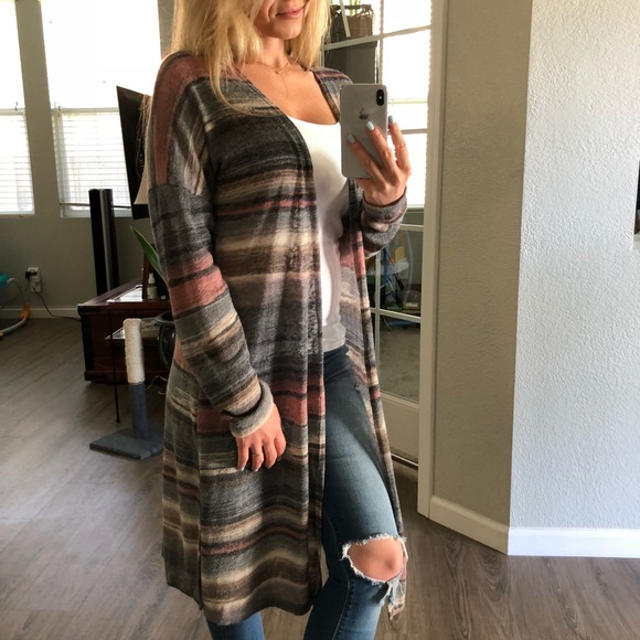 🚫NOT AVAILABLE // Beautifully Striped - Picture 6 of 7